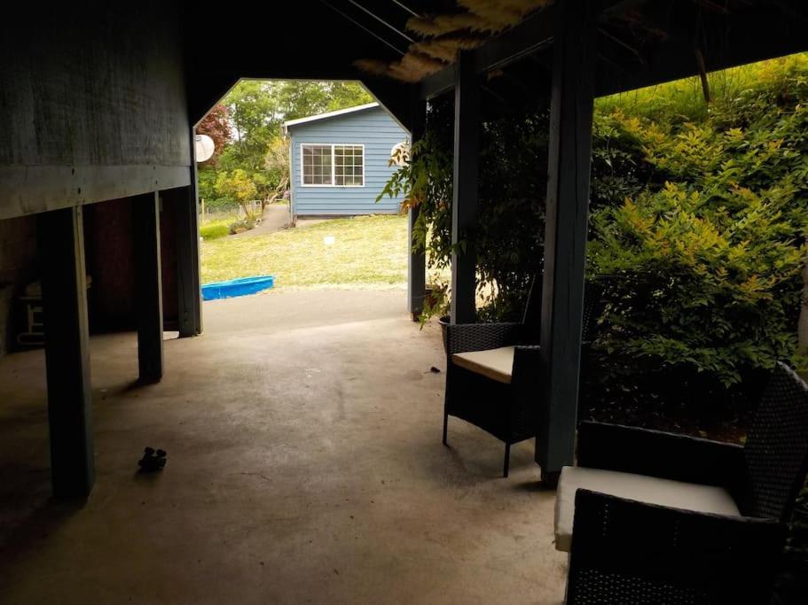 Oceanfront Studio/Loft: Alpacas, Oysters & Kayaks Shelton Exterior foto